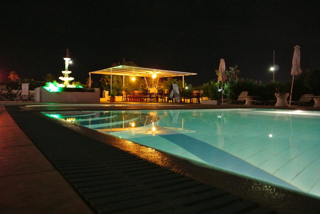 קפלוס Kokalakis Hotel מראה חיצוני תמונה